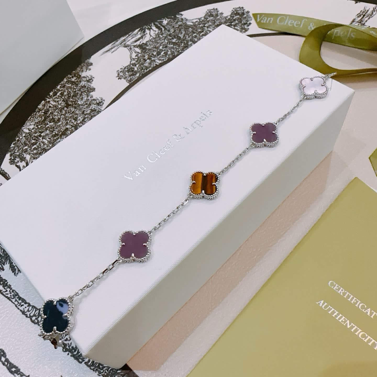 Van Cleef & Arpels Alhambra Bracelet Van Cleef & Arpels Alhambra Bracelet